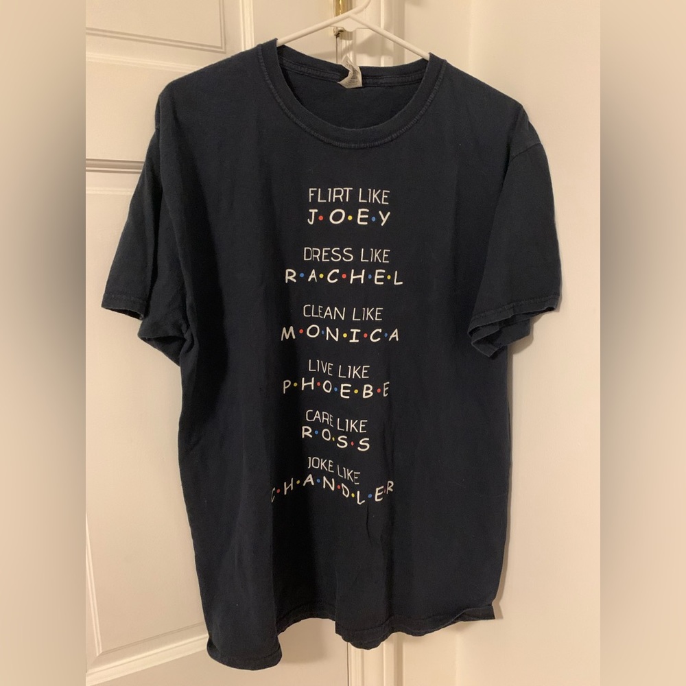 🎉Host Pick🎉 FRIENDS Black T-Shirt Joey Rachel Monica Phoebe Ross Chandler